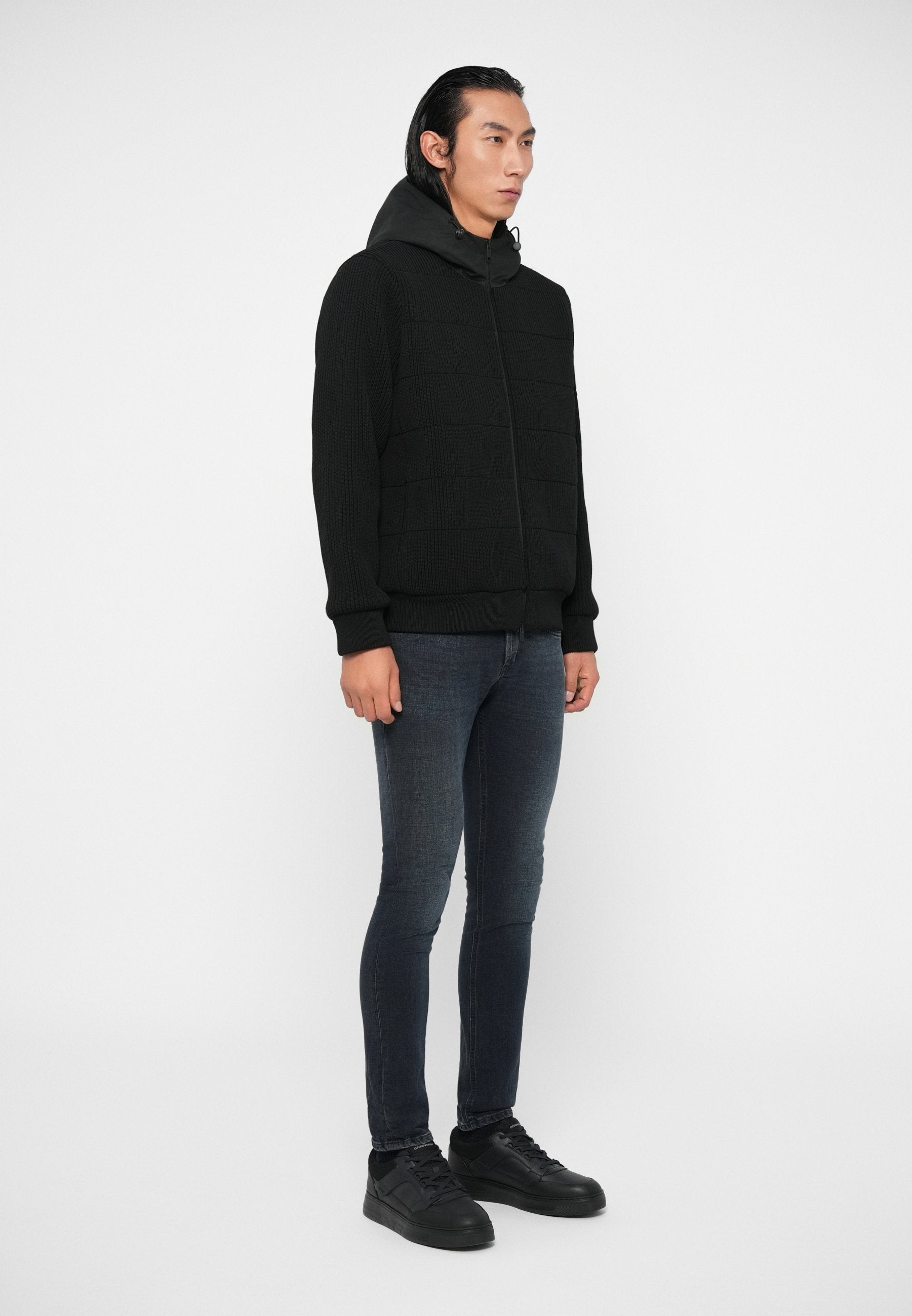 MOUNTAIN JACKET SPECIAL Media 5