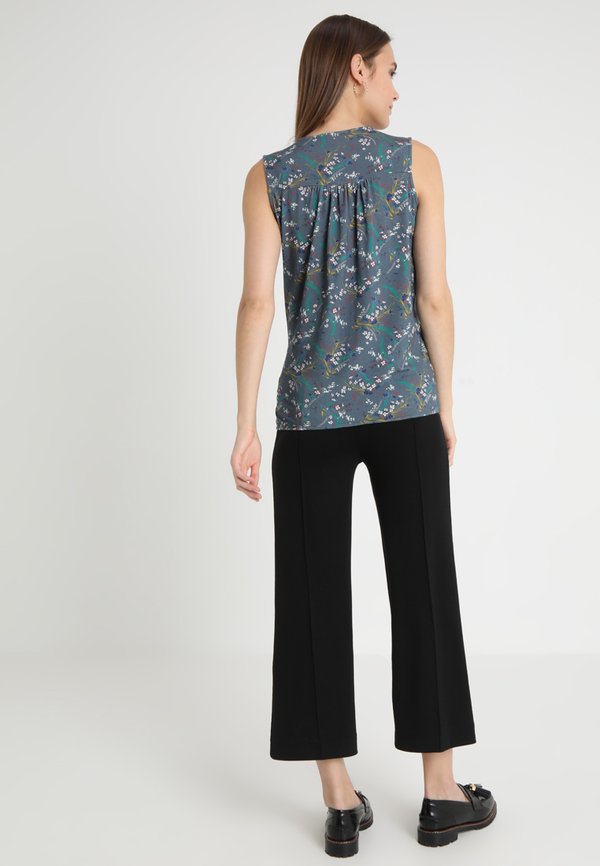 Envie de Fraise AEKO TANK