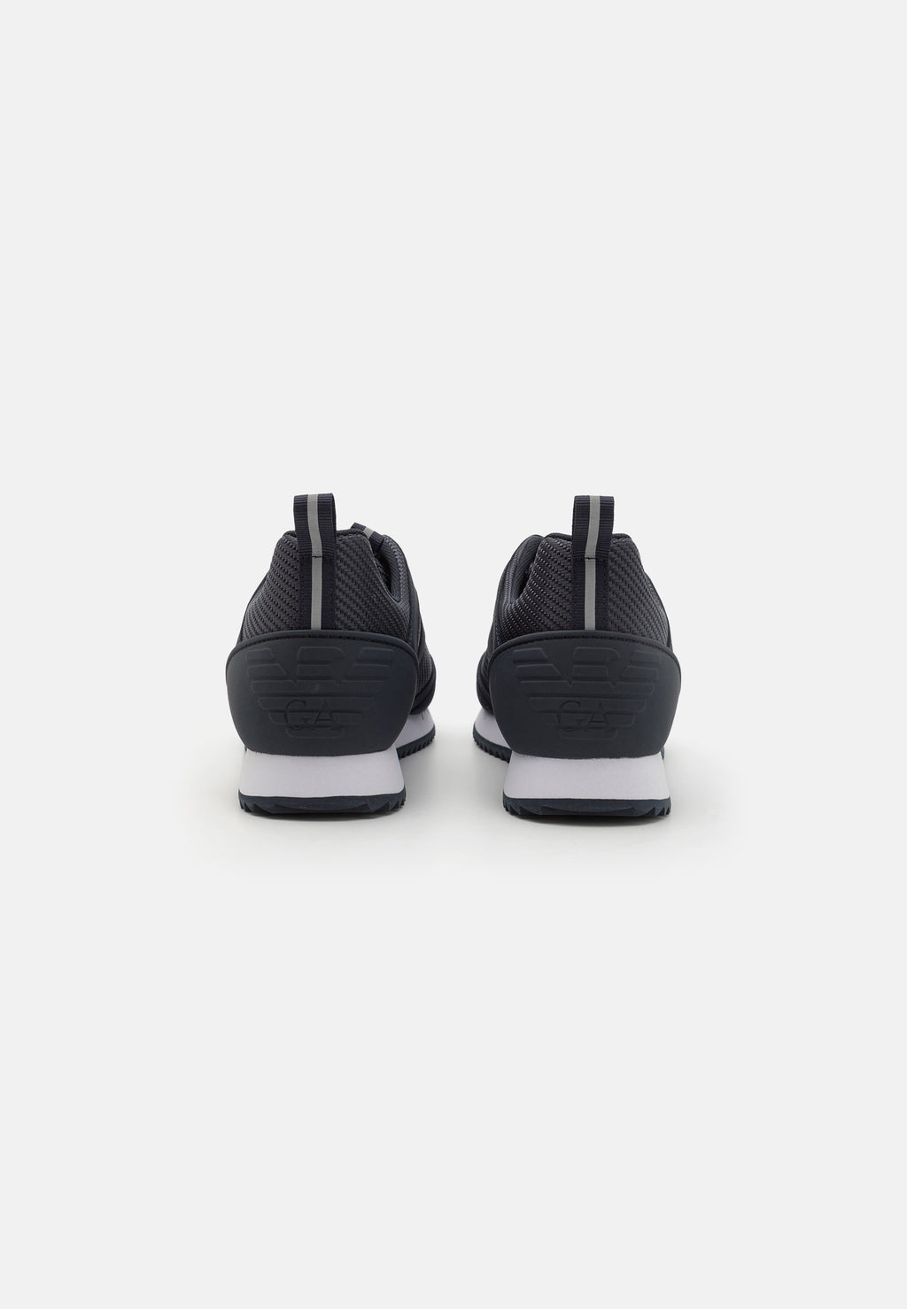 UNISEX Media 3