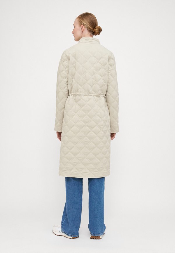 Vero Moda Tall VMVALERIE LONG QUILT
