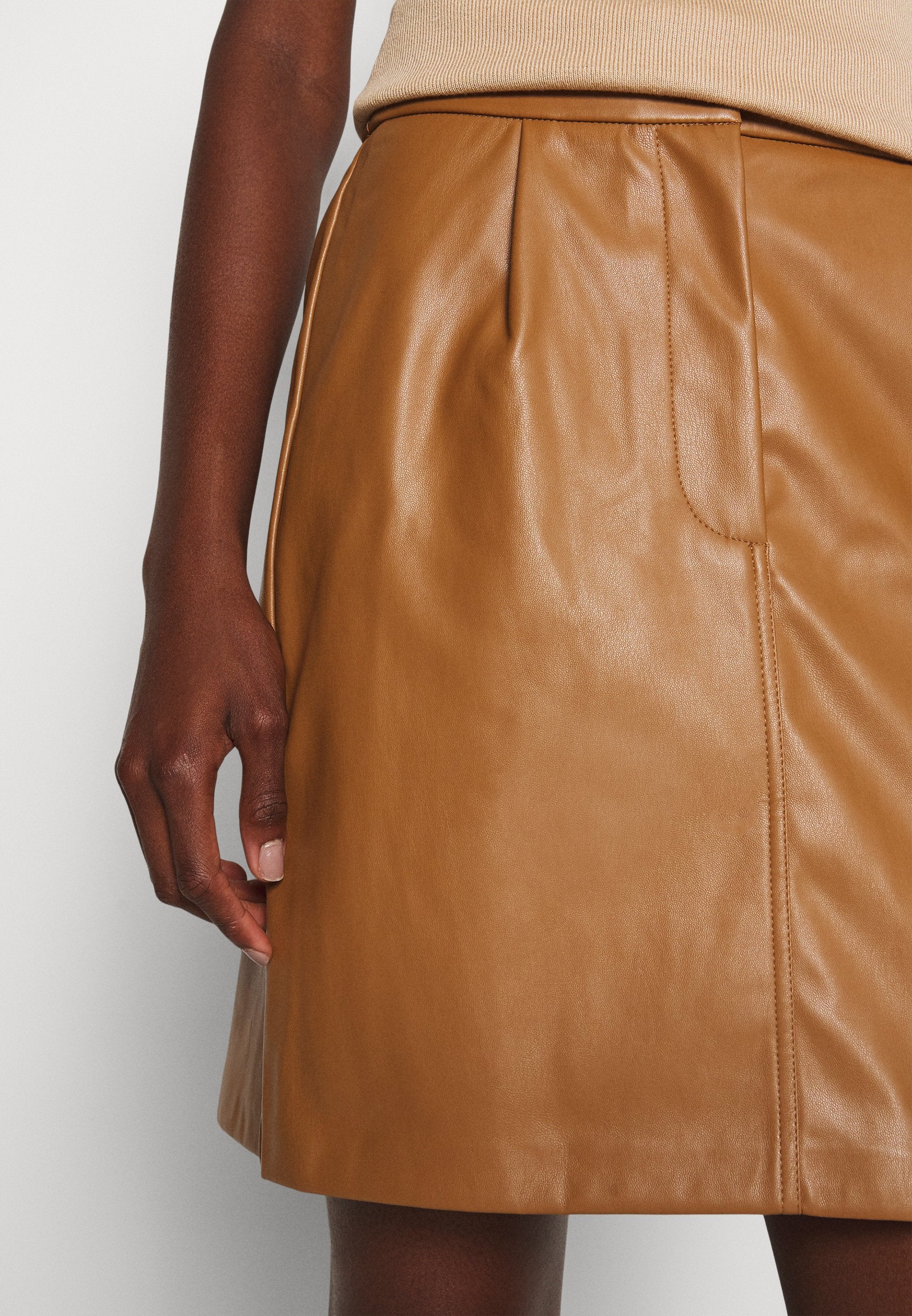 VILA Tall VILINE SHORT COATED SKIRT