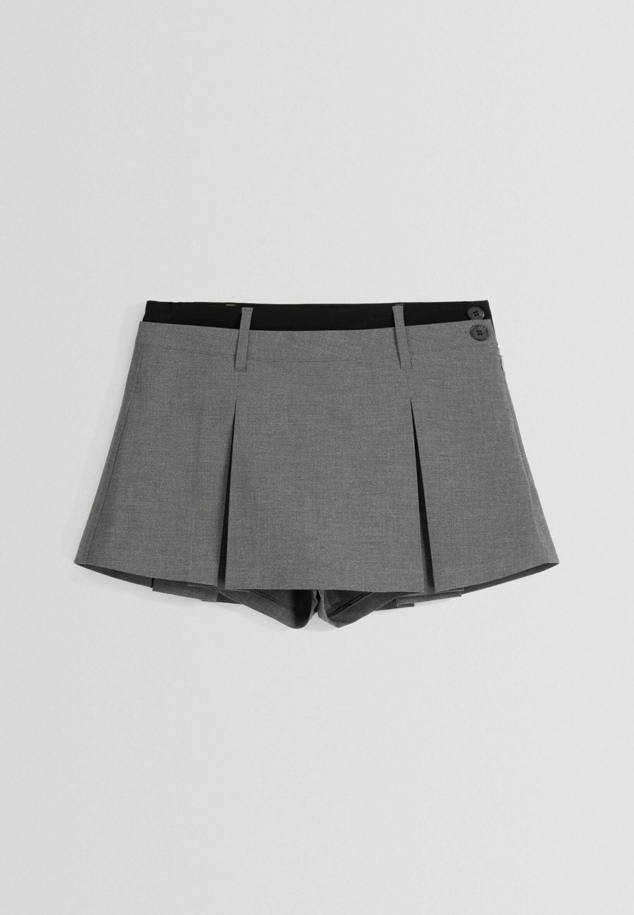 Bershka TAILORED-FIT
