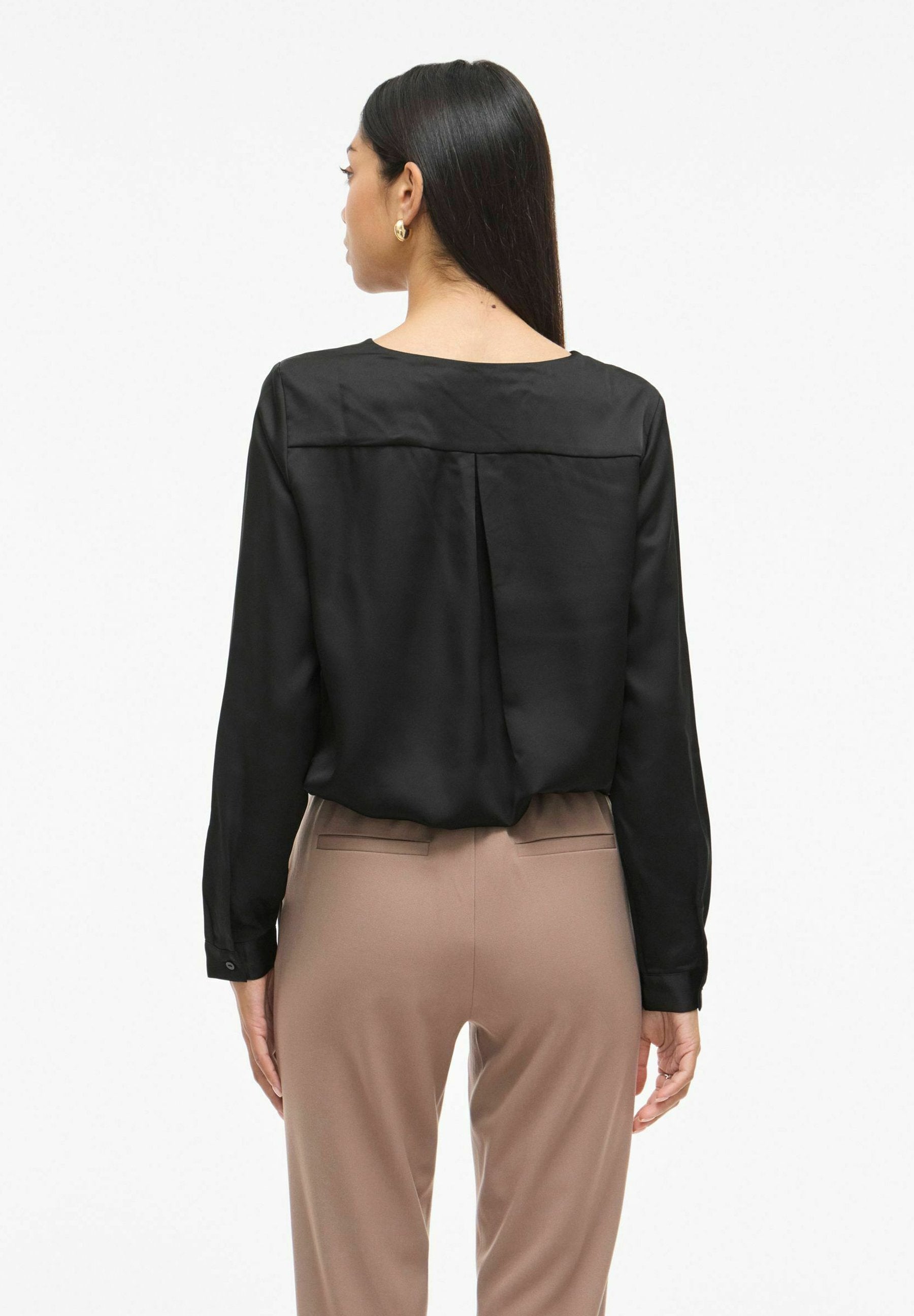 VILA VIELLETTE V-NECK L/S SATIN SHIRT - NOOS