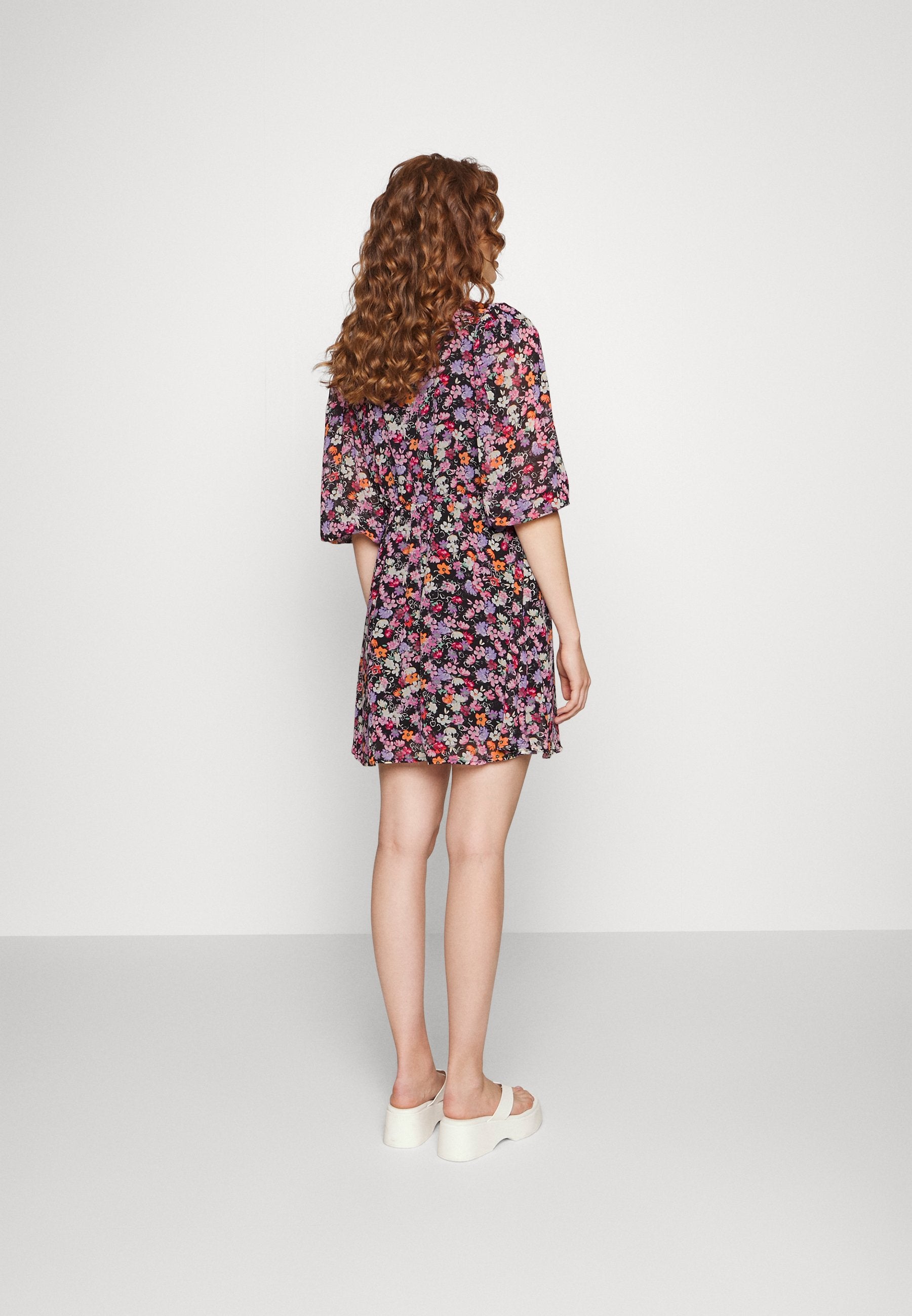 ONLY ONLCITTY 3/4 V NECK DRESS