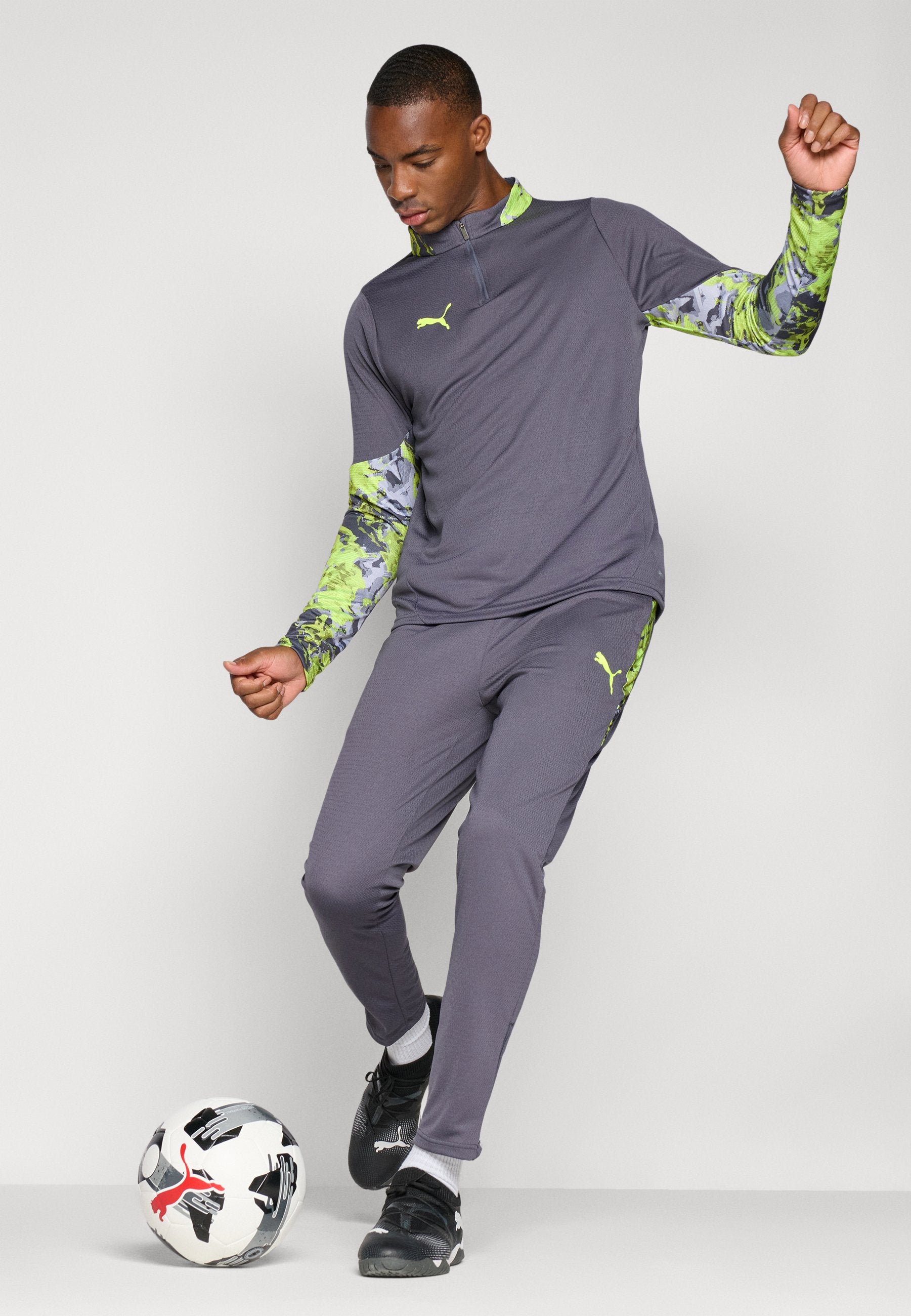 Puma INDIVIDUALCUP TRAINING PANTS
