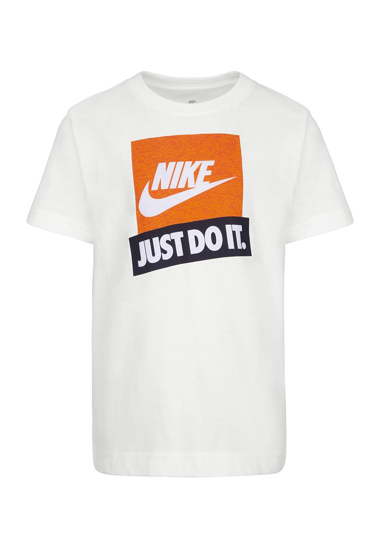 Nike Sportswear