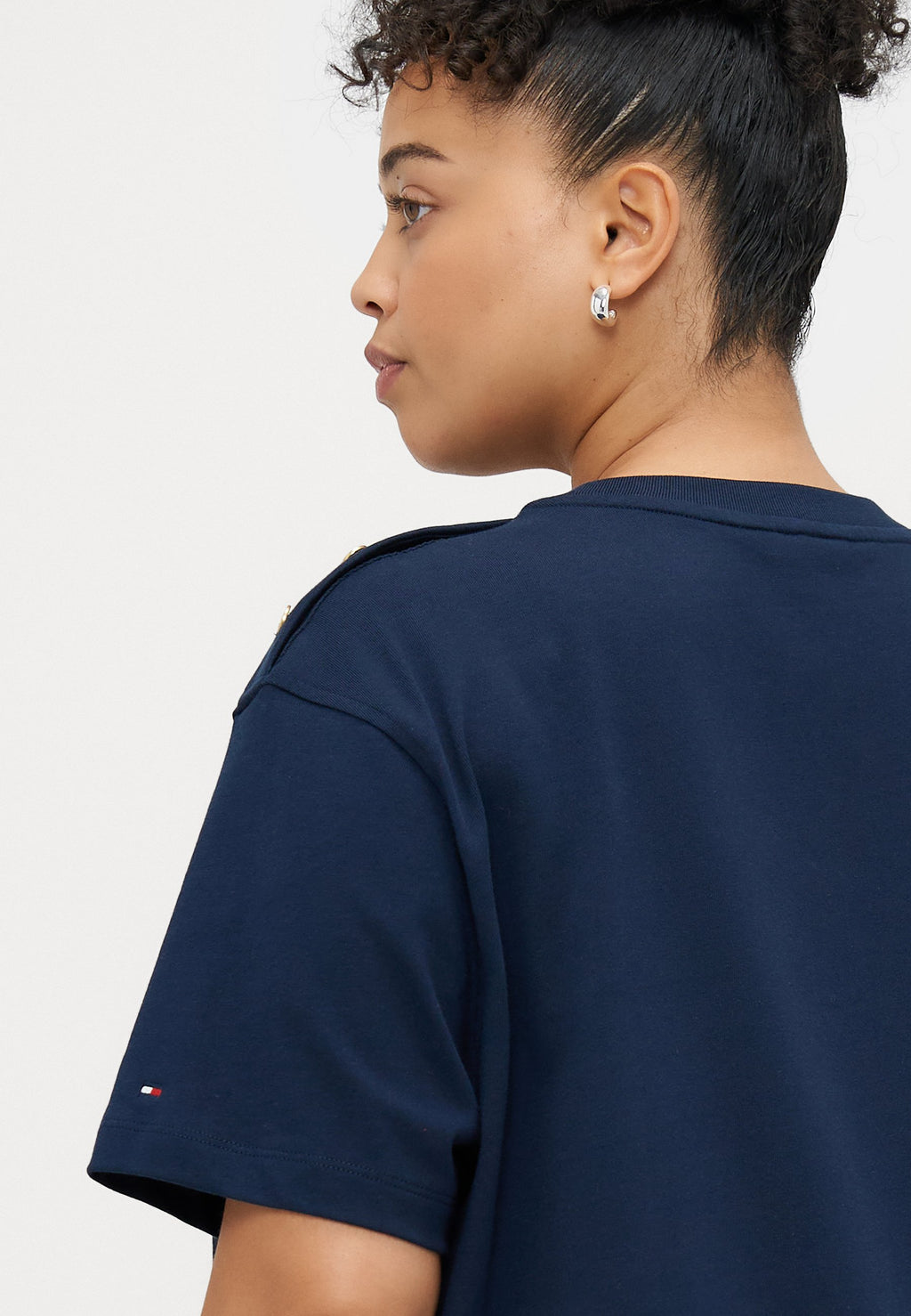 SCRIPT TEE Media 6