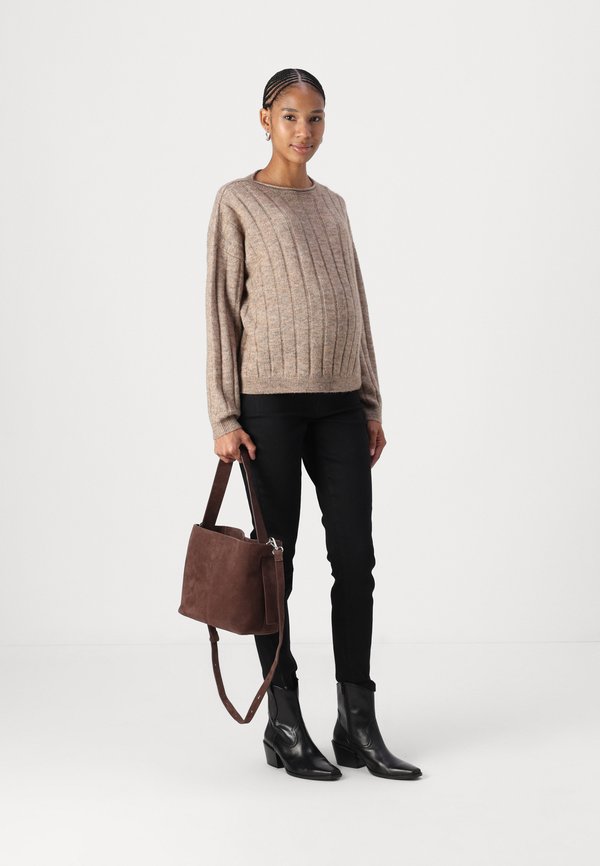 Vero Moda Maternity Knitted Regular Fit Round Neck