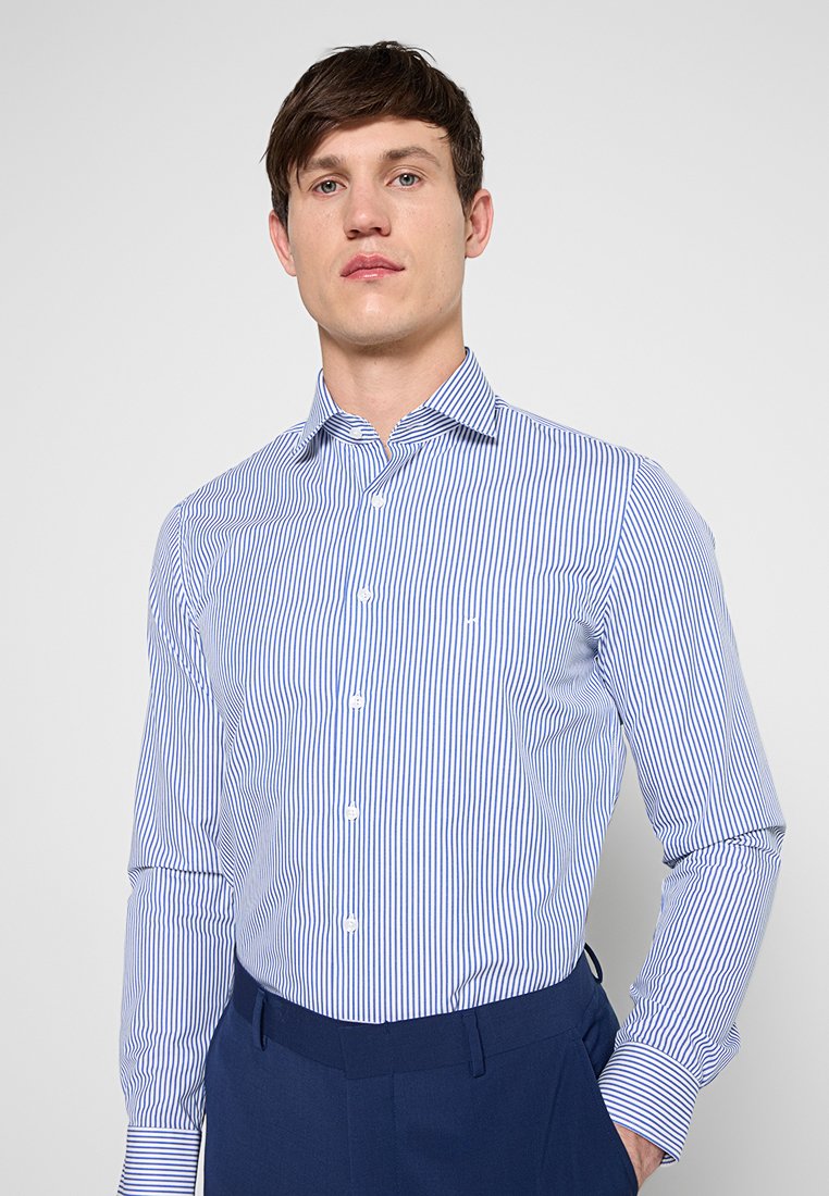 Michael Kors SLIM FIT
