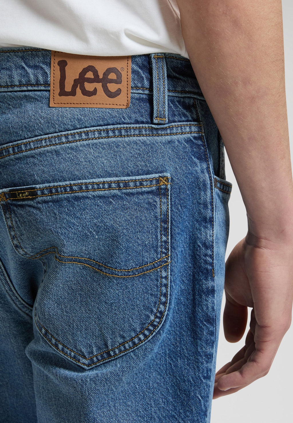 Lee WEST