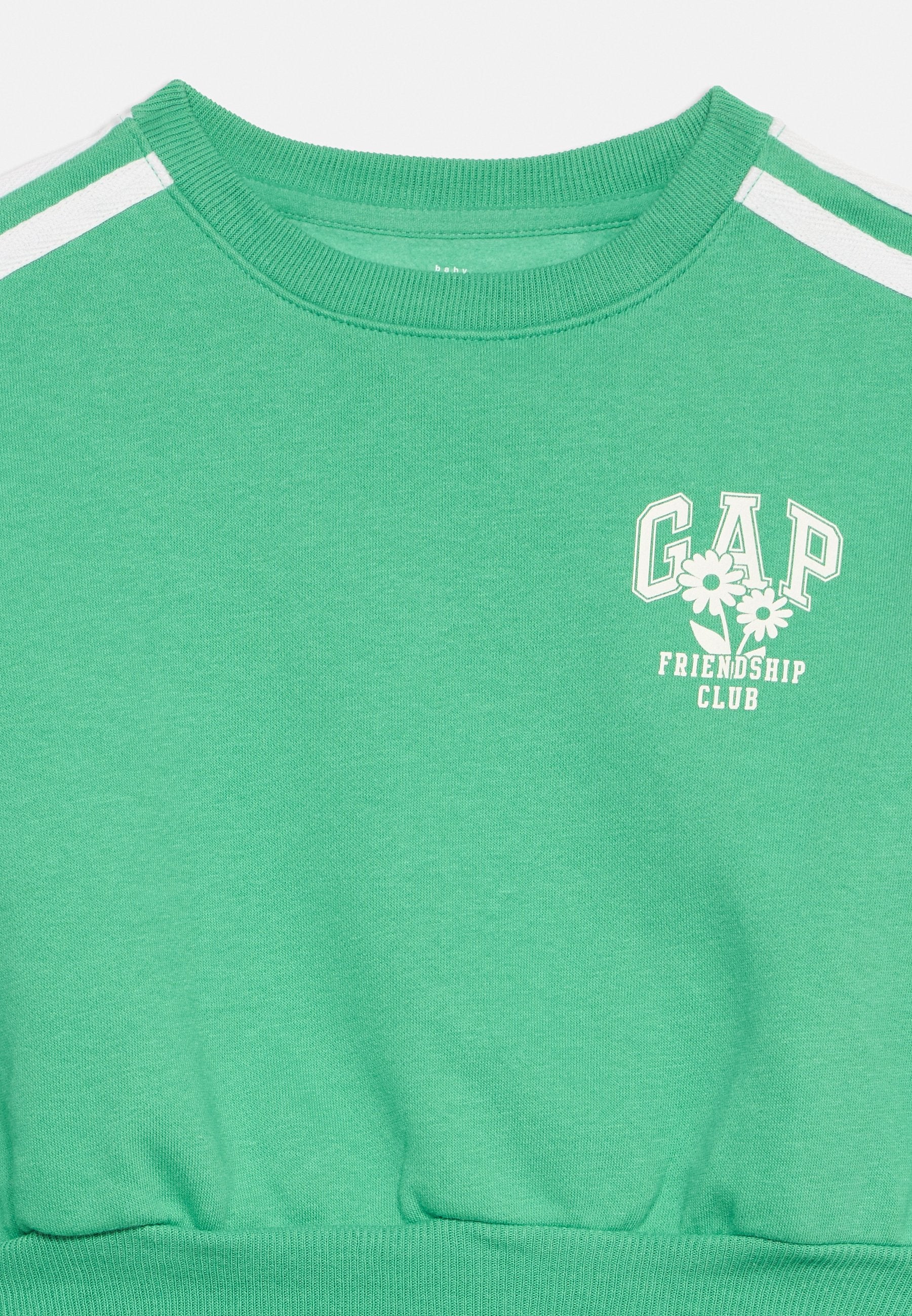 GAP ATHLETIC CREW SET