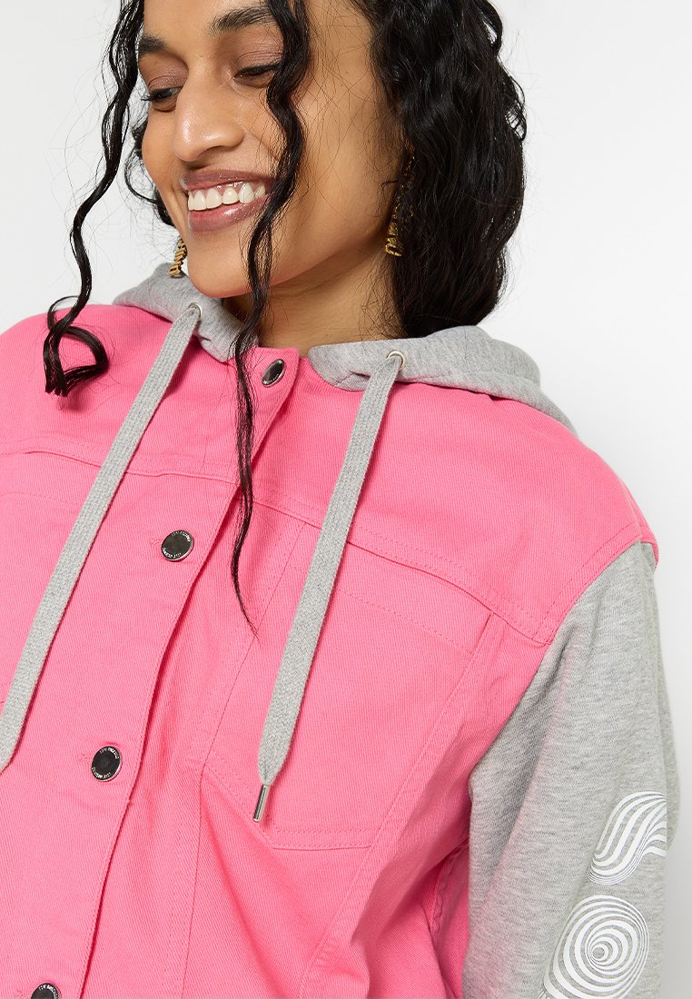 Love Moschino