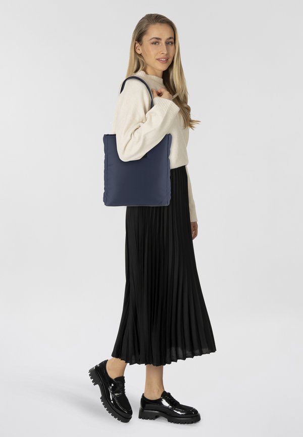 TOM TAILOR PATTI ZIP TOTE BAG M - Tote bag - dark blue