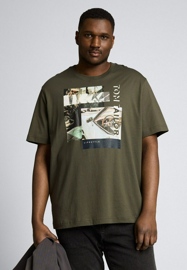 TOM TAILOR TOM TAILOR T-SHIRT PLUS SIZE - T-SHIRT MIT FOTOPRINT - Print T-shirt - deep leaf green
