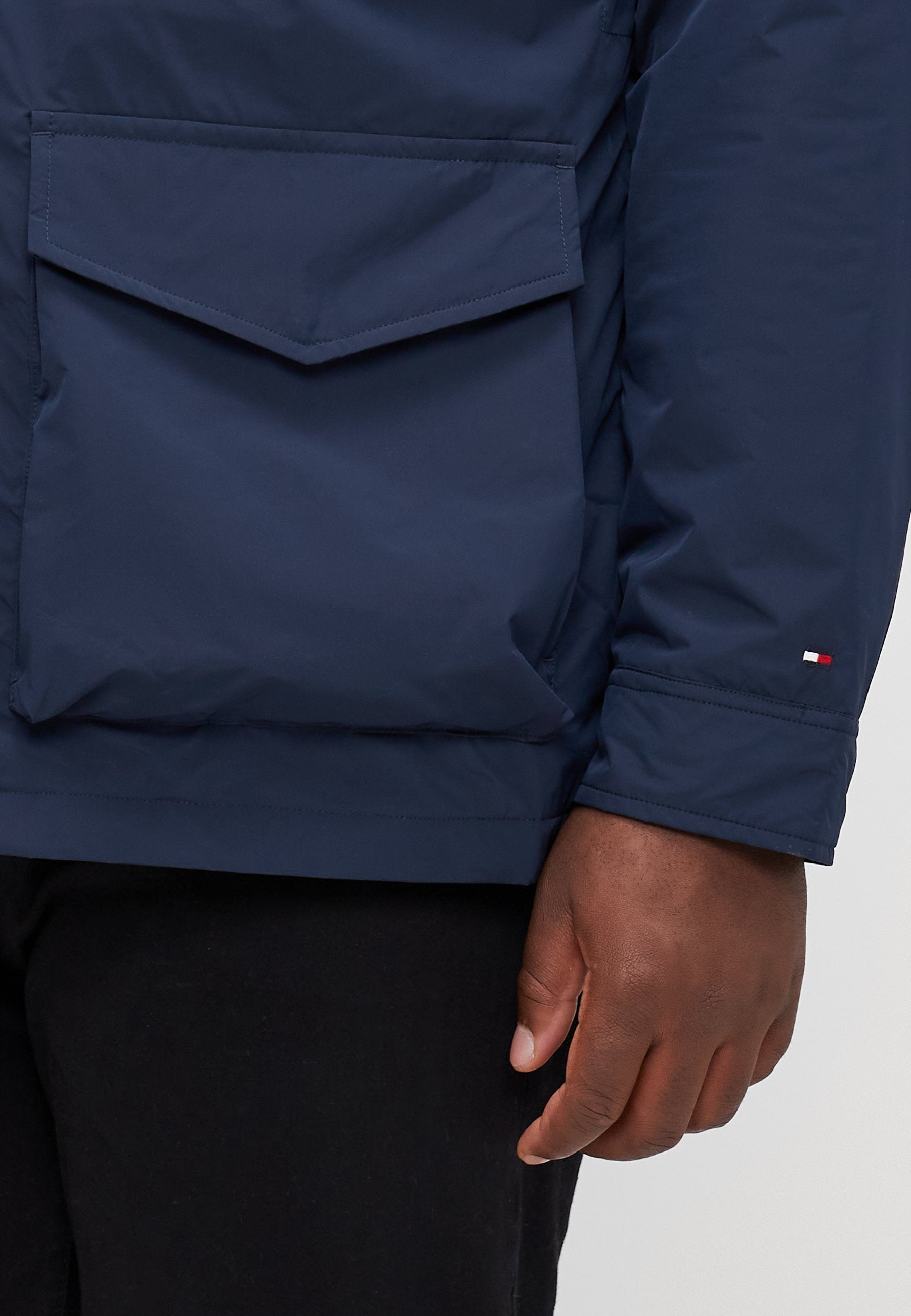 PACKABLE FIELD JACKET Media 6