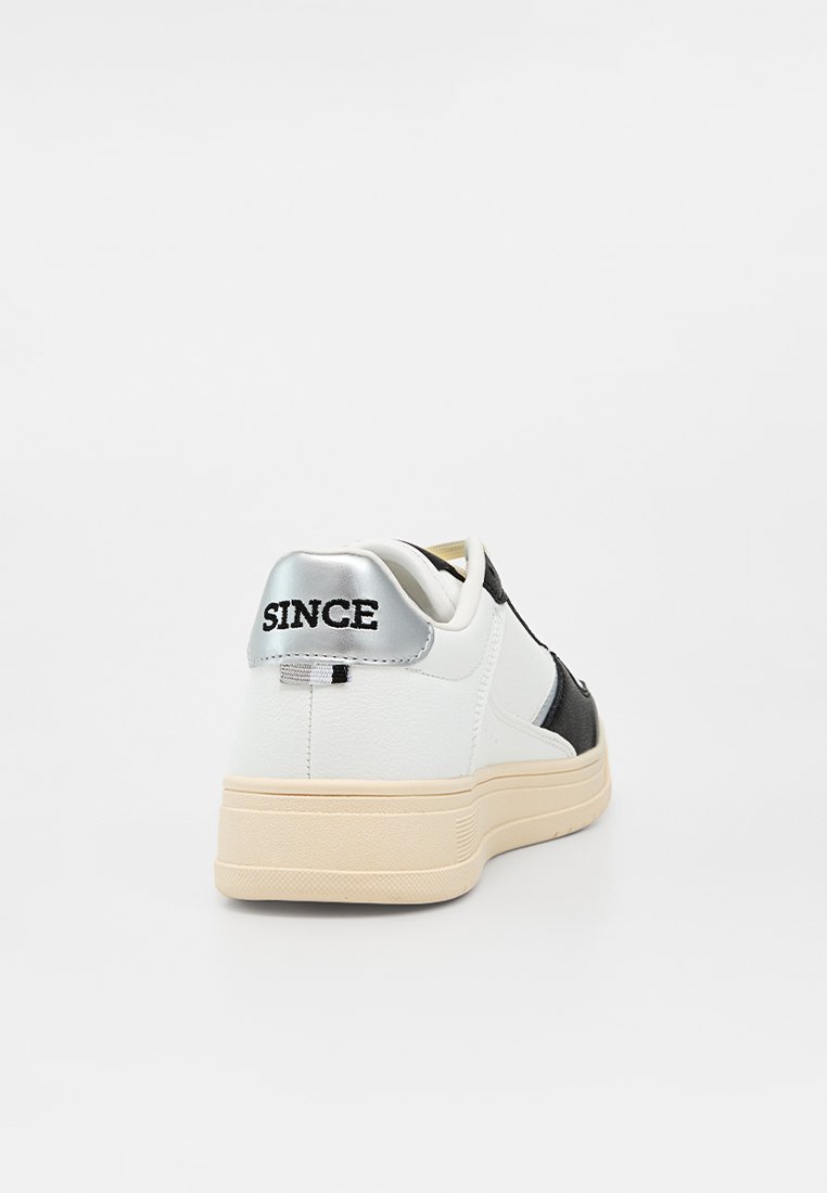 U.S. Polo Assn. KOSMO