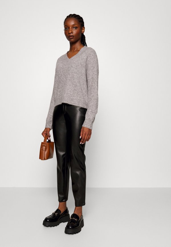 Noisy May Petite NMANDY MONI PU HW ANKLE PANTS PETITE