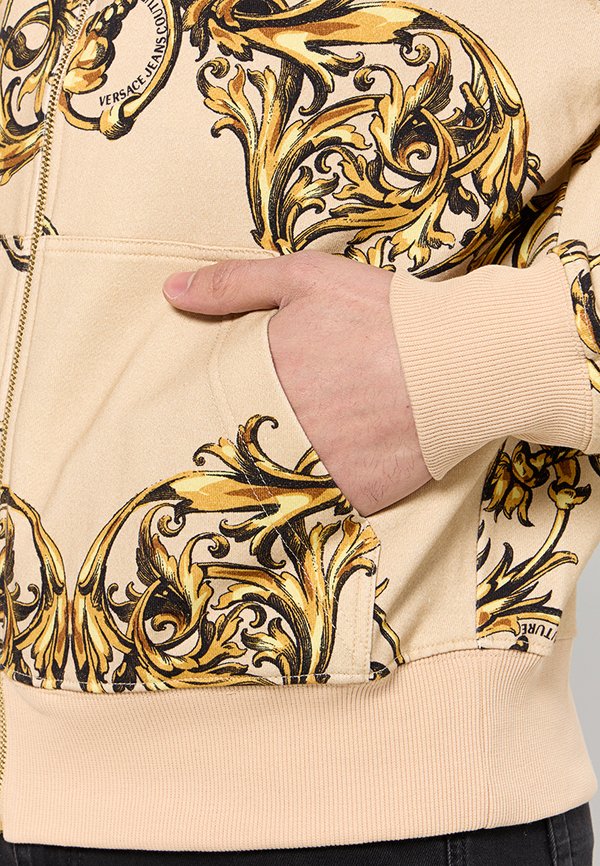Versace Jeans Couture