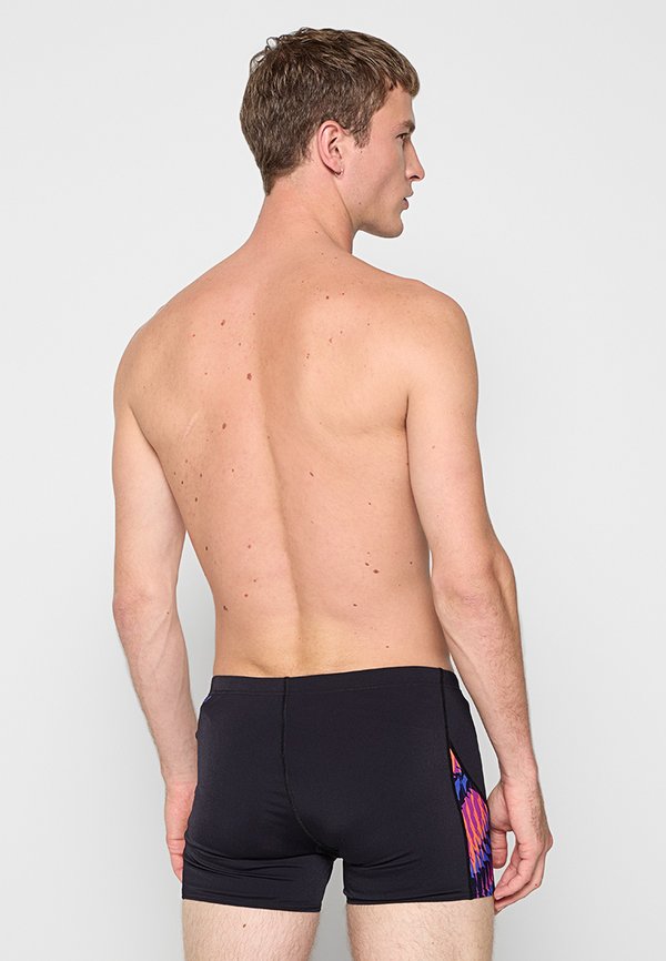 Speedo