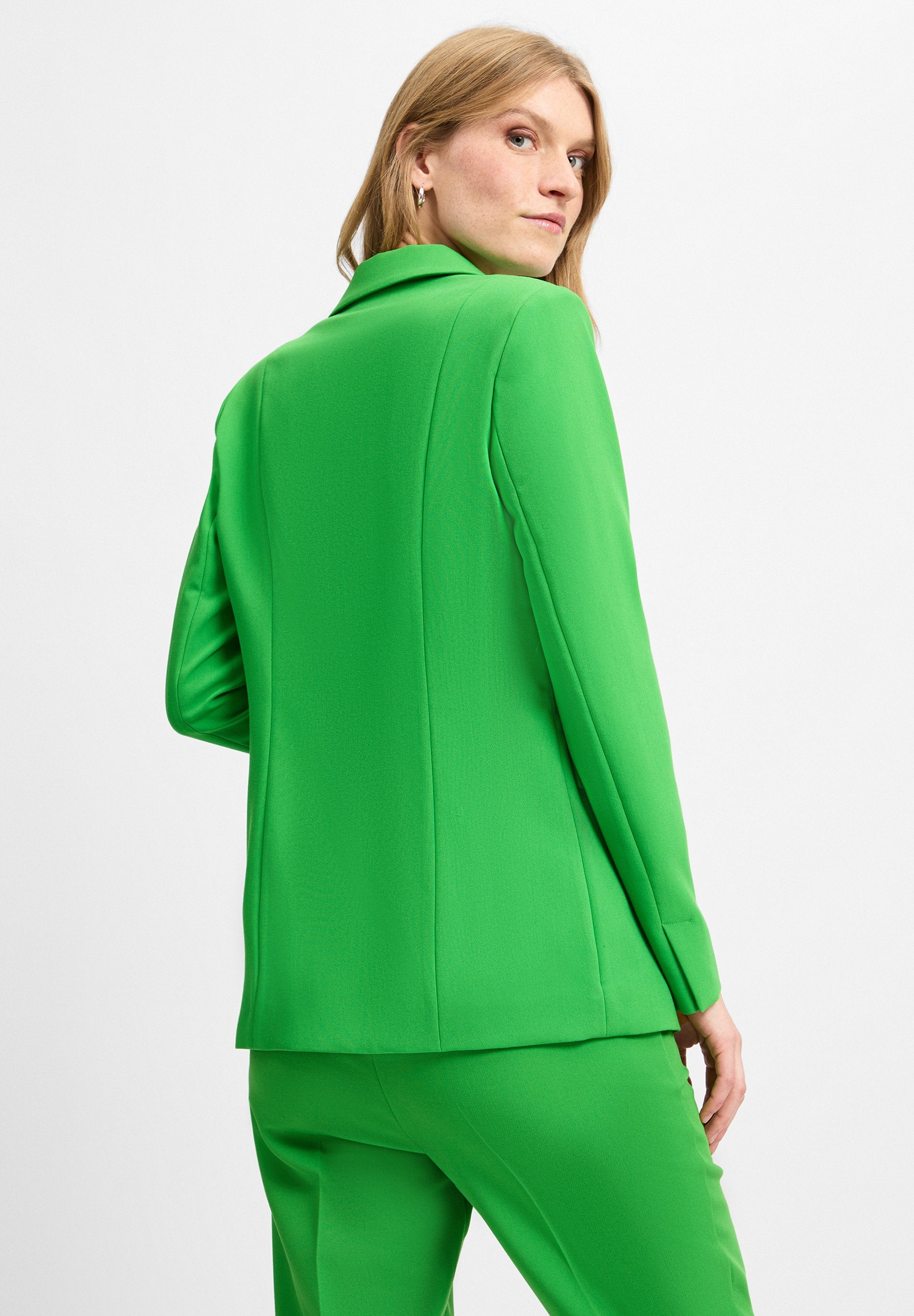 comma Blazer Media 2