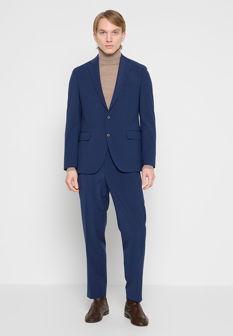 Michael Kors SLIM FIT