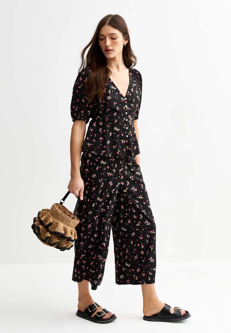 New Look FLORAL PRINT CROPPED