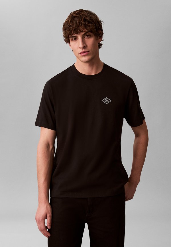 Calvin Klein Jeans  MATCHBOX LOGO GRAPHIC