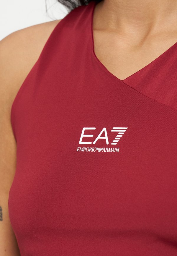 EA7 Emporio Armani
