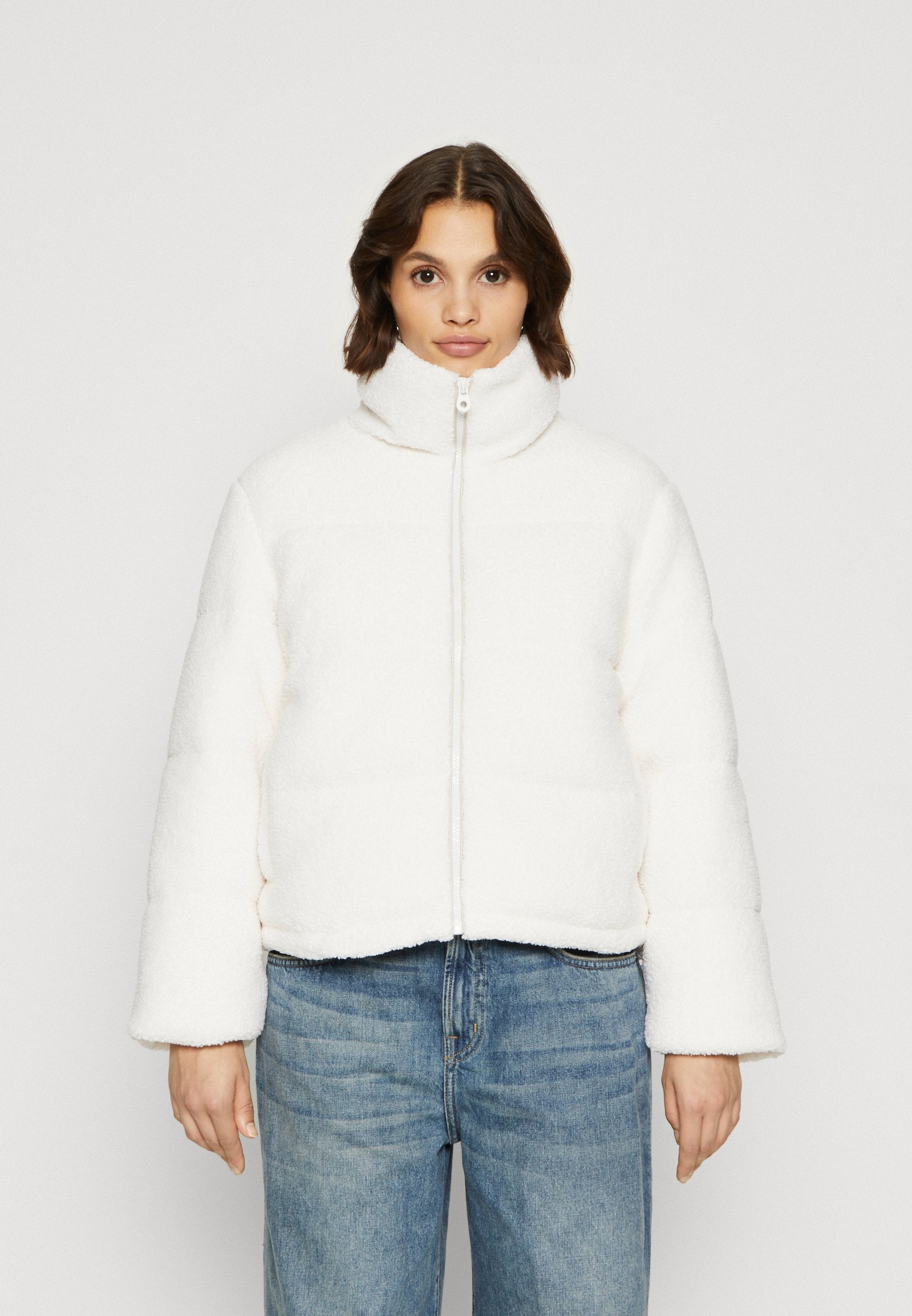 ONLDOLLY HIGHNECK PUFFER Media 3