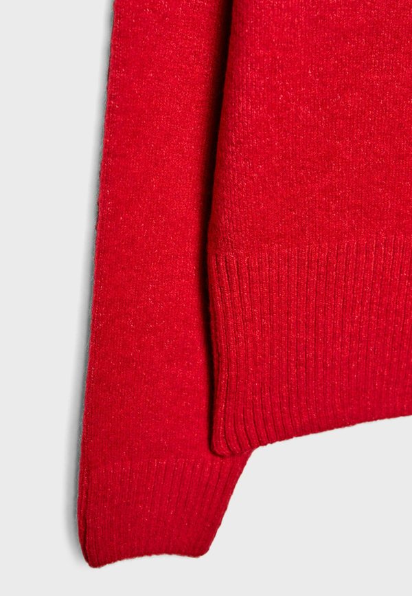Stradivarius SOFT-TOUCH BOAT NECK SWEATER