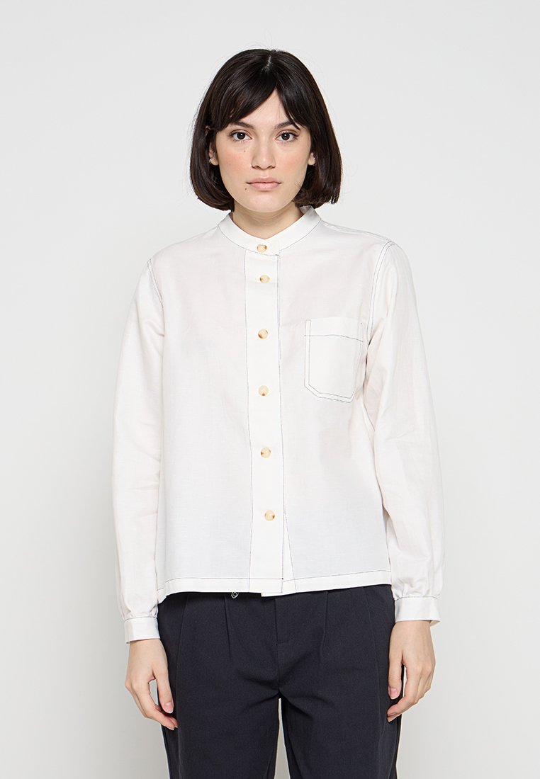 CLOTHILDE Media 1