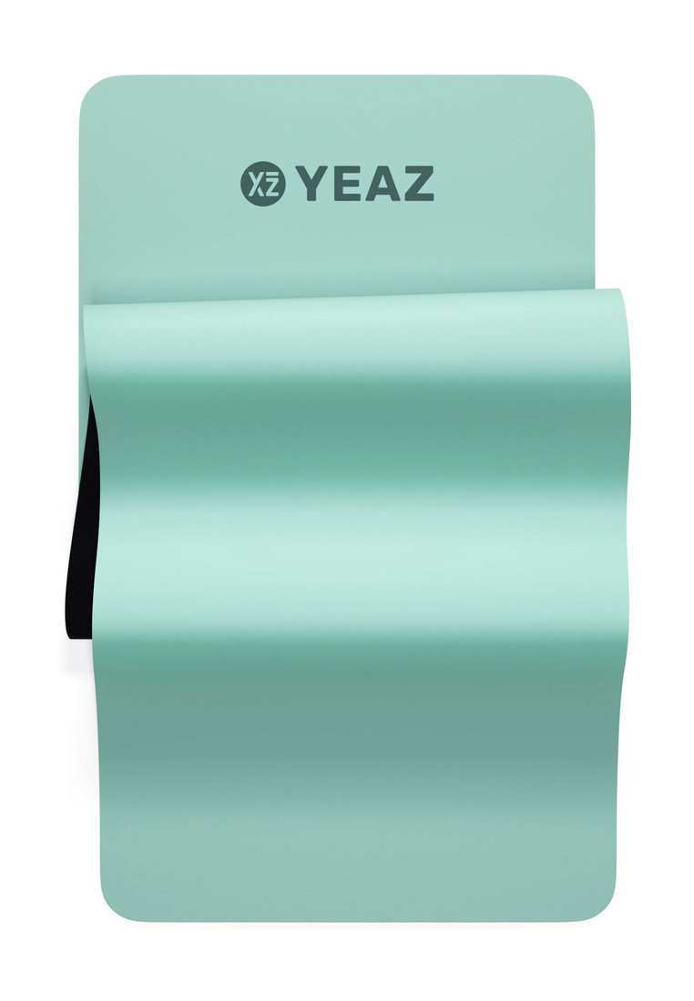 Yeaz AURA
