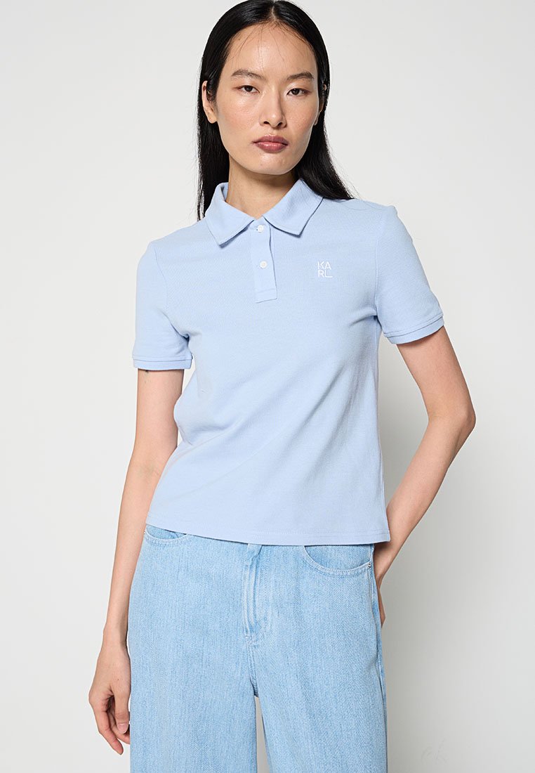  SLIM FIT  Media 4