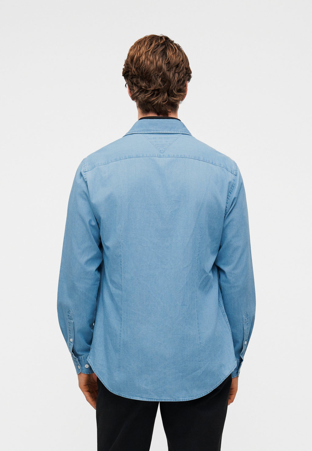 SMART CASUAL SLIM FIT DENIM SHIRT Media 4