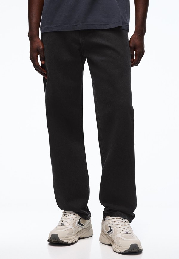 Bershka Straight leg jeans - black