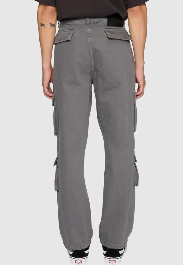2Y Studios KIRAN 4 POCKET
