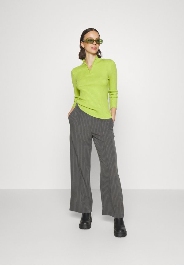 Pieces Petite PCBOSSY WIDE STRIPED PANTS