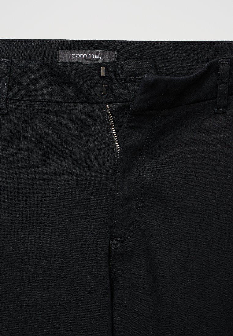 SLIM FIT Media 4