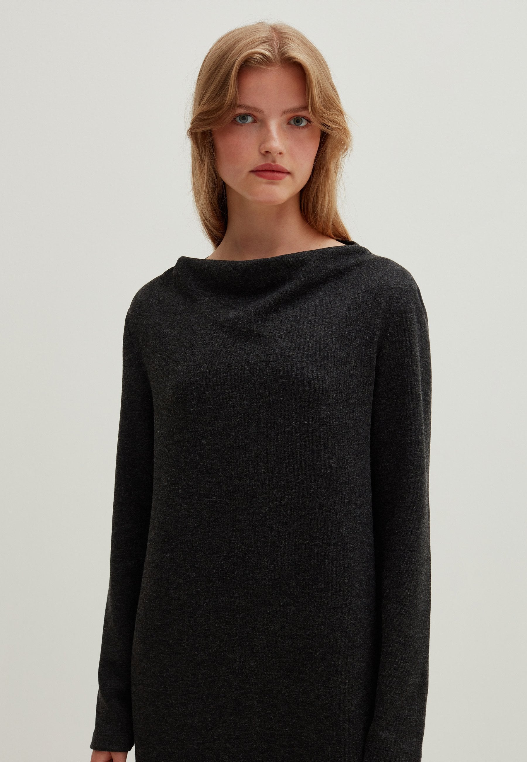 Stefanel WITH COWL NECK