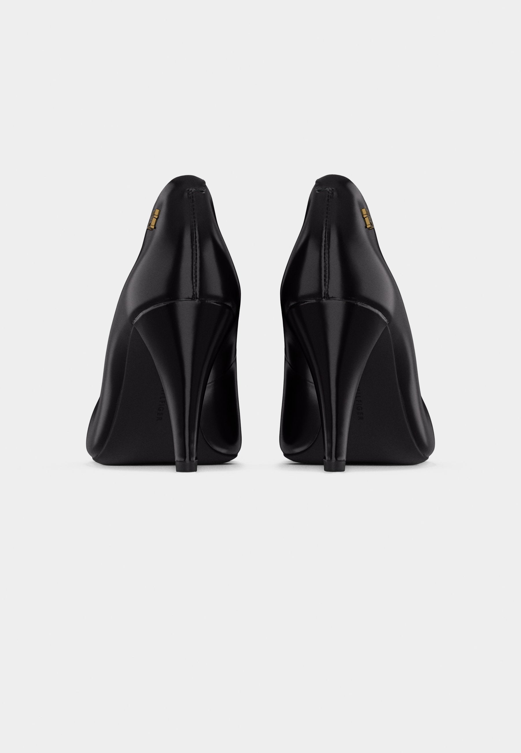 TH MONOGRAM SHINY LEATHER HIGH HEELS Media 4