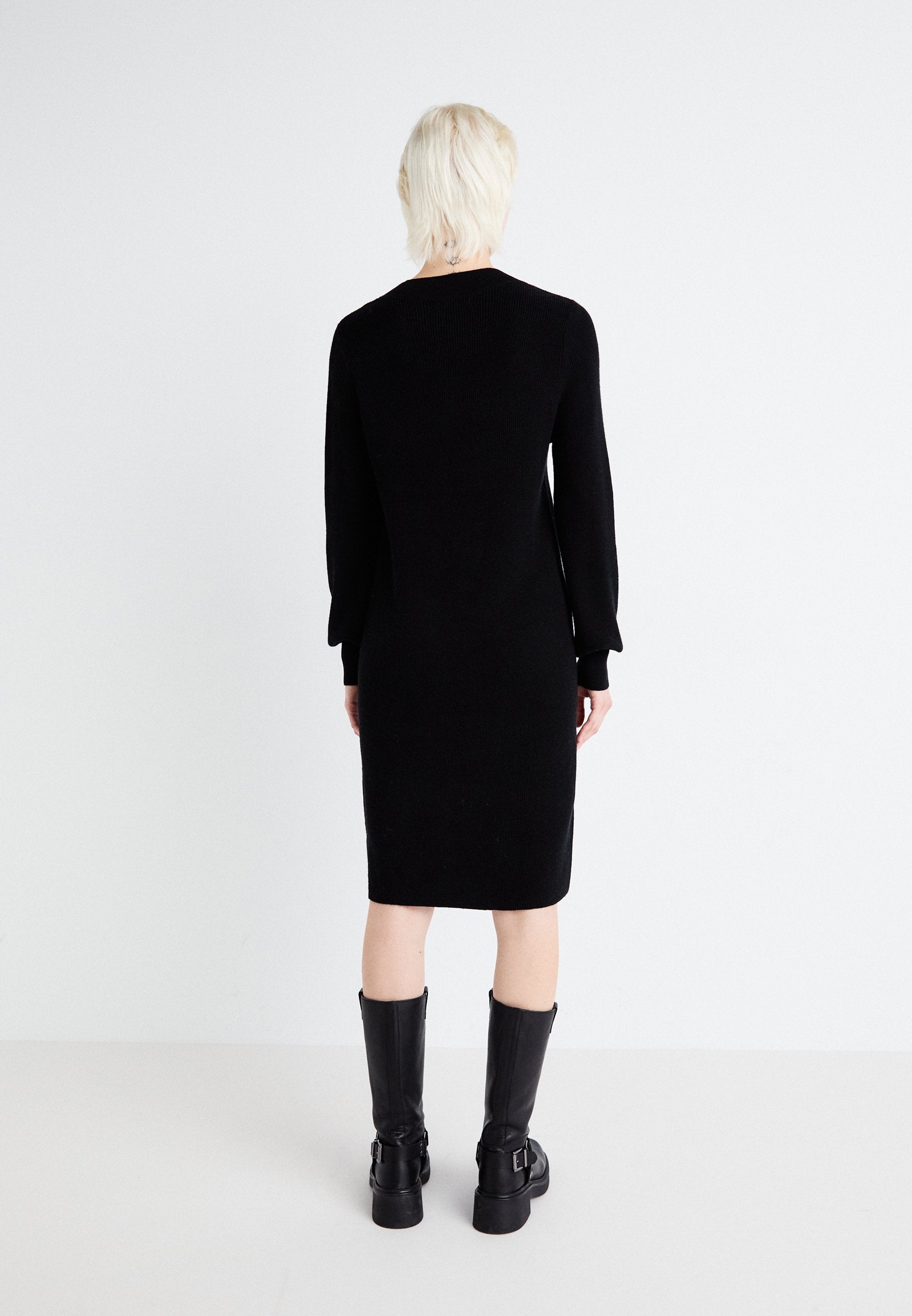ONLY ONLKATIA VNECK DRESS