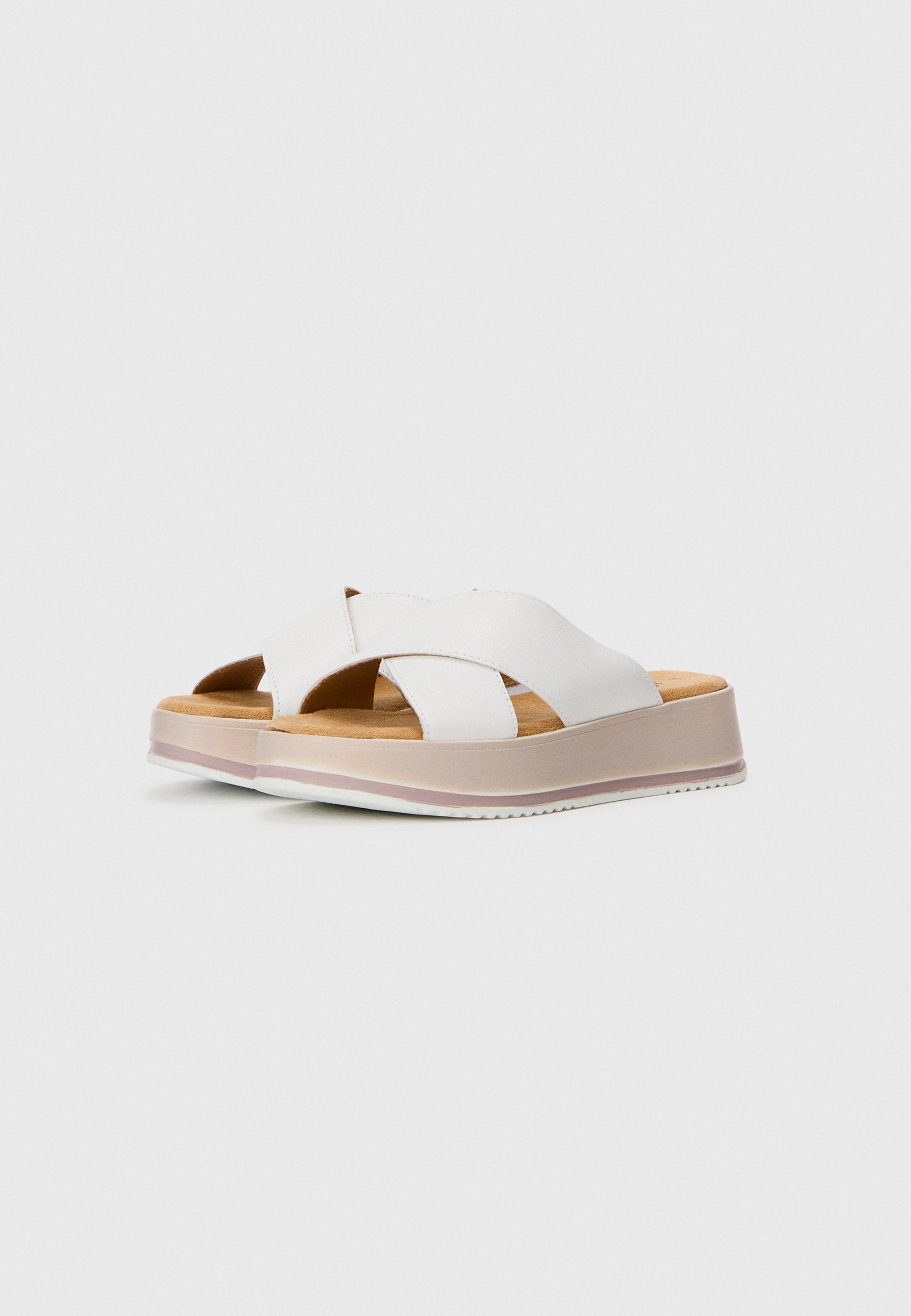 s.Oliver Pantolette flach Media 2
