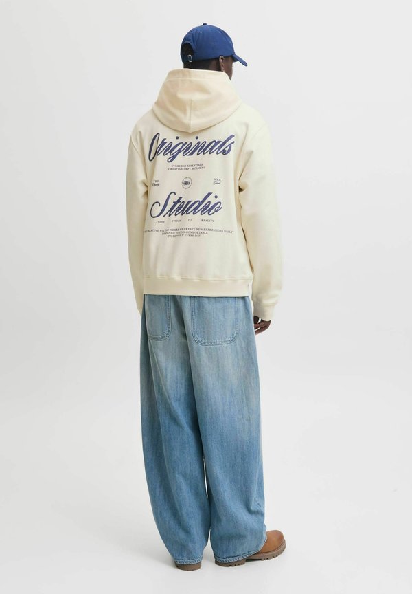 Jack & Jones JORNORREBRO TYPO BACK SWEAT HOOD SN - Hoodie - antique white
