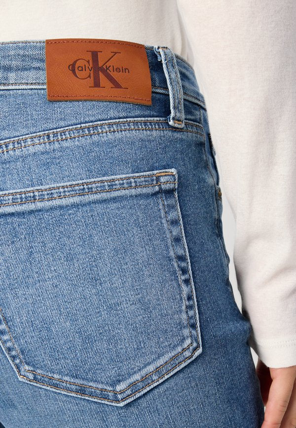 Calvin Klein Jeans MID RISE