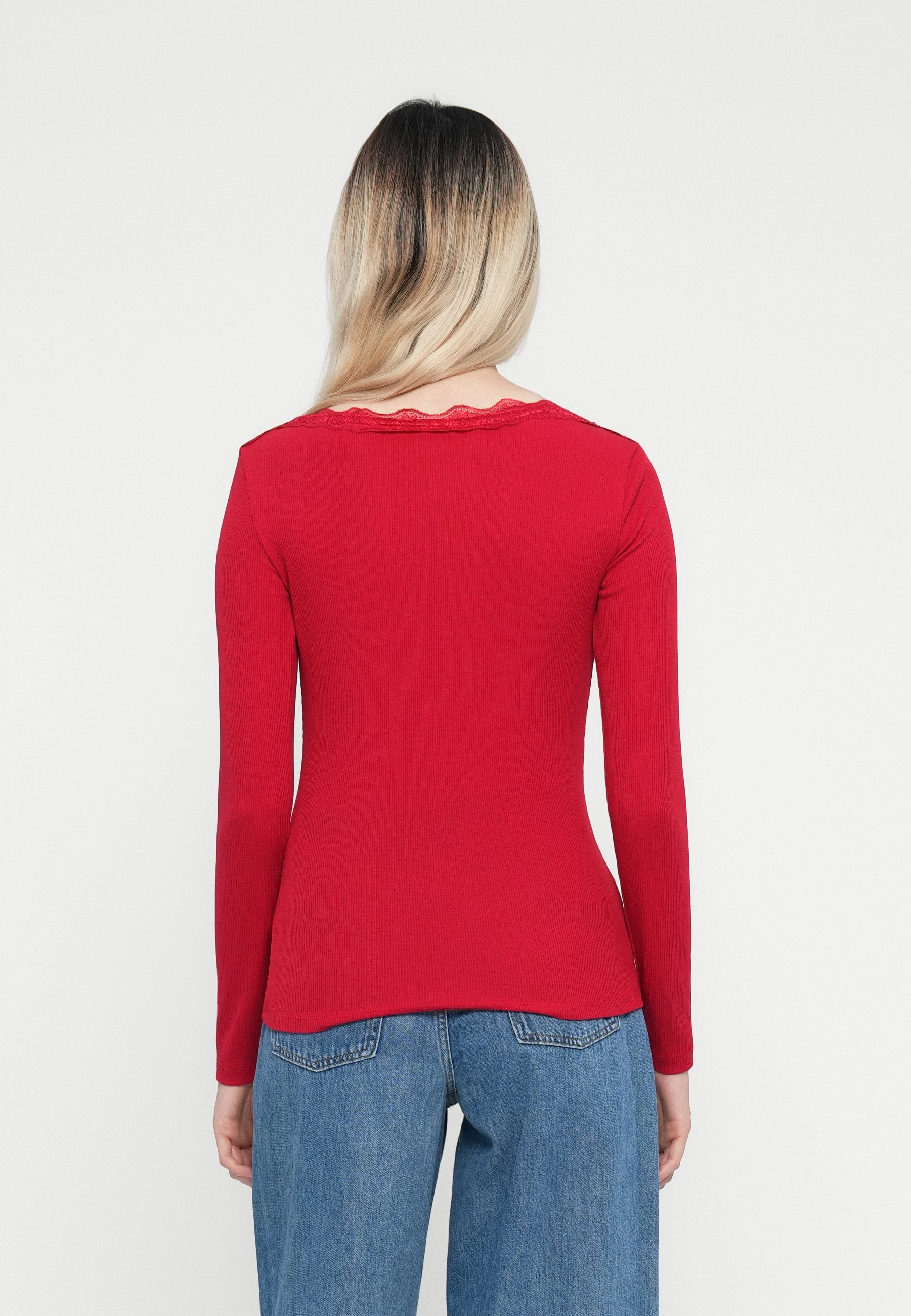 VILA VIANNACA BOAT NECK