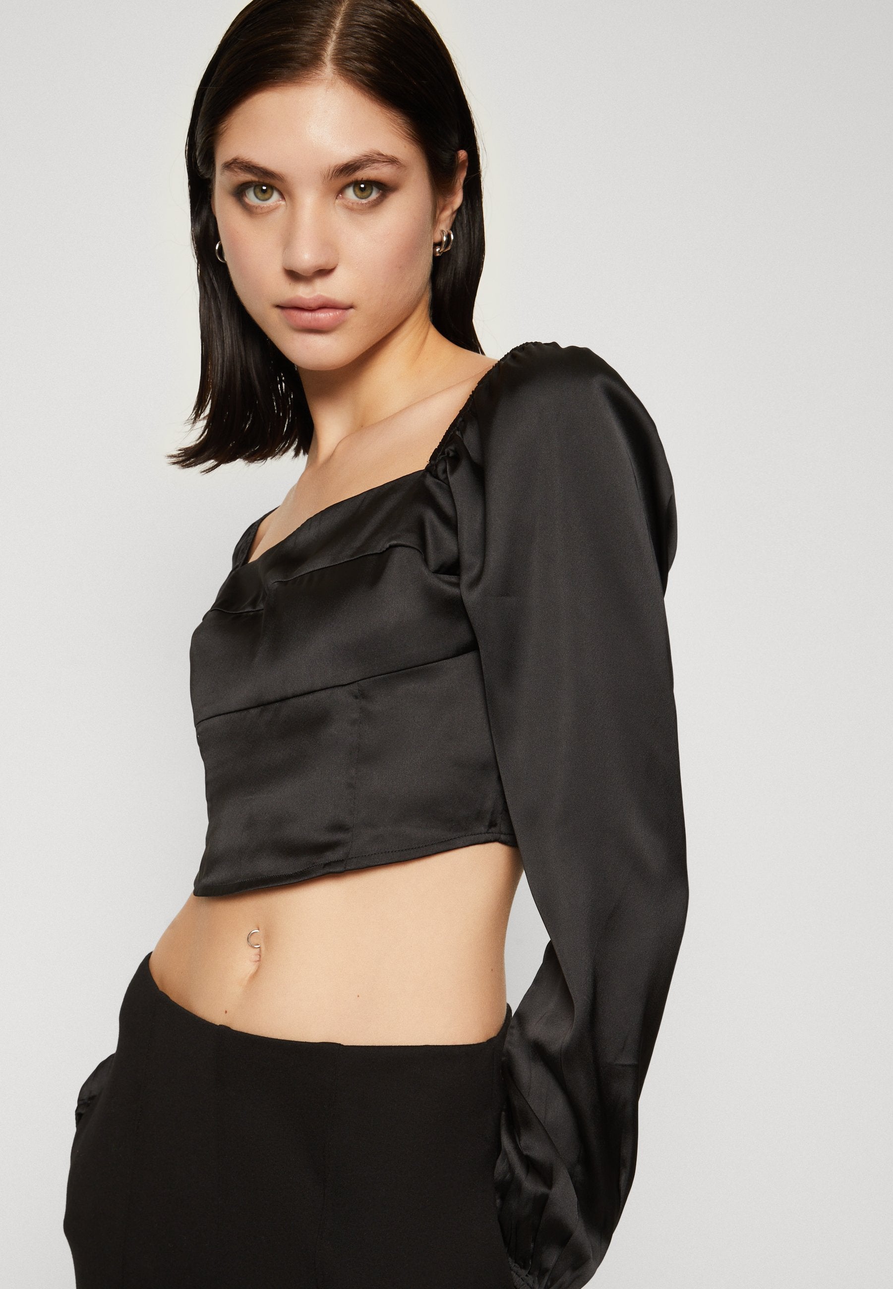 Hollister Co. LONG-SLEEVE SATIN SQUARE-NECK TOP