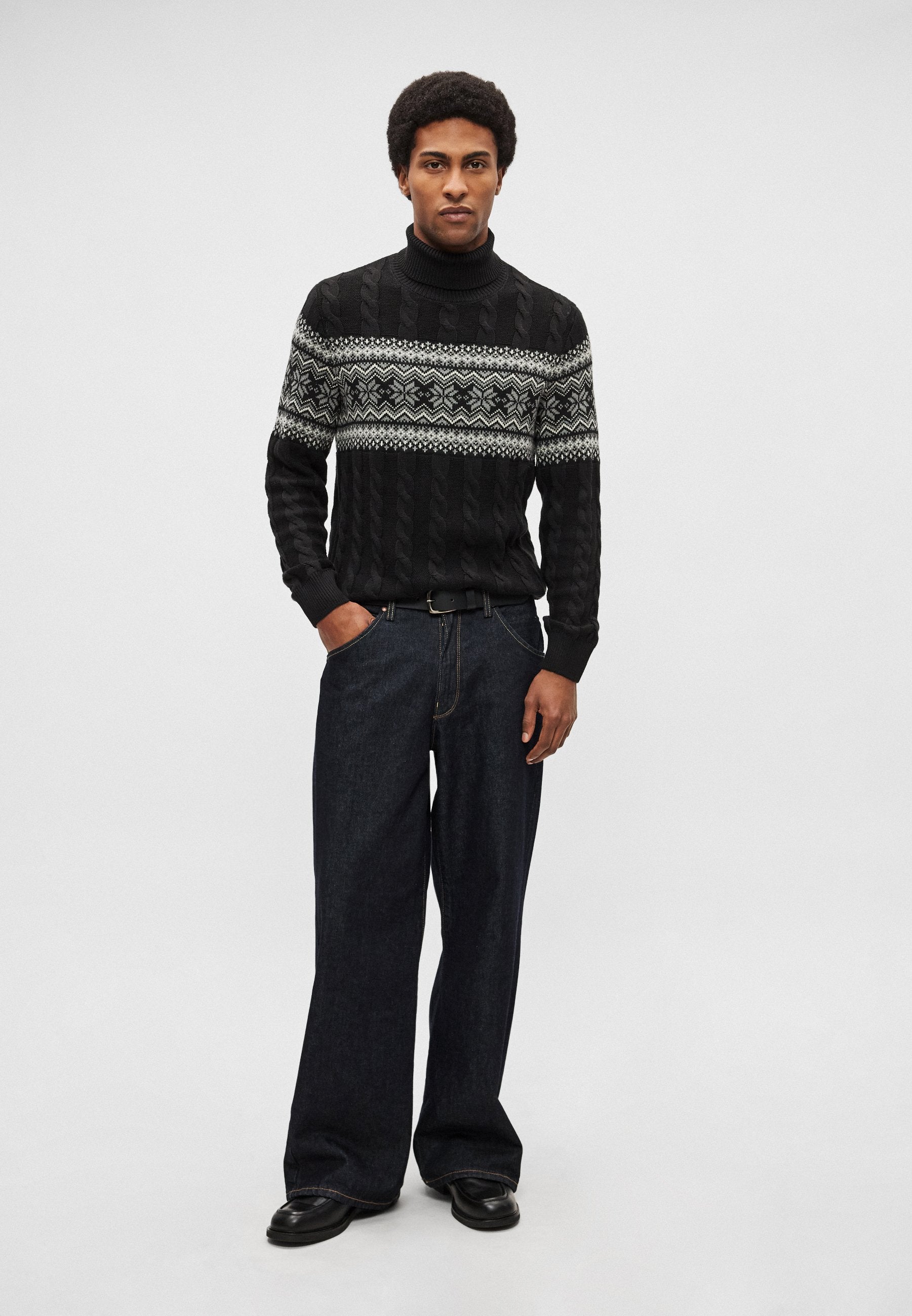CABLE ROLL NECK  Media 6