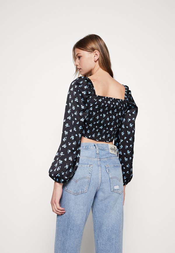 Gina Tricot GATHERED BUST BLOUSE