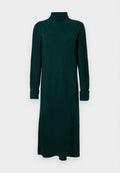 Dunkelgrünes Rollkragenkleid, lange Ärmel mit umgeschlagenen Enden, gerader Schnitt, strukturierter Stoff, knielanger Schnitt, minimalistischem Stil.