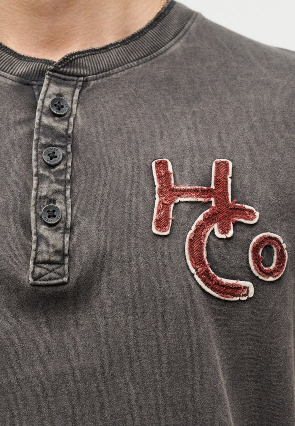 Hollister Co. SURF LOGO HENLEY